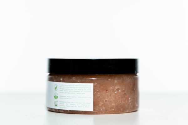 CBD Bath World Salt Scrub - Coconut Lime - 200MG 16oz
