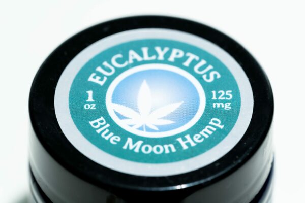 Blue Moon Eucalyptus - 125MG - CBD Salve (1oz)